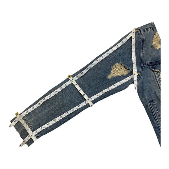 Volcom Women’s Blue Distressed Denim Short Long Sleeve Jeans Jacket Size Small. - Picture 10 of 12